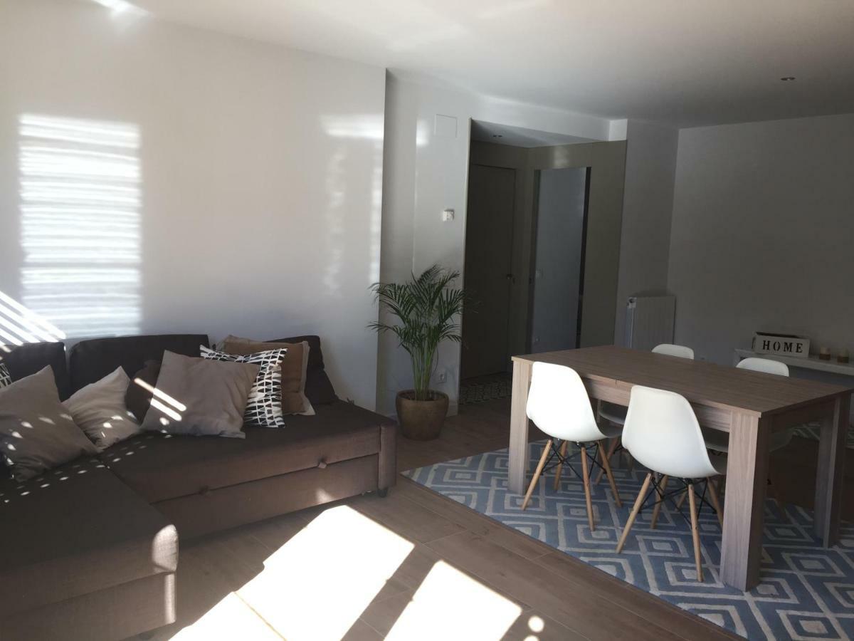 Apartamento Centrico En Олот Екстериор снимка