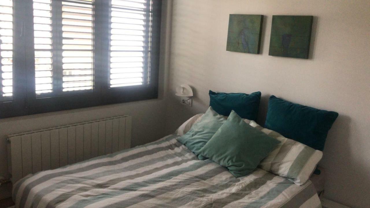 Apartamento Centrico En Олот Екстериор снимка